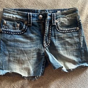 Women’s miss me size 25 jeans cut to shorts. JB1026M5. Boyfriend Bermuda . $25